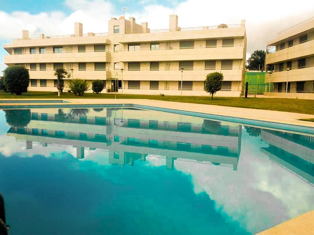 Beach Front Apartment - With Swimming Pool, Barbecue And Tennis Court! Viana do Castelo Exterior foto